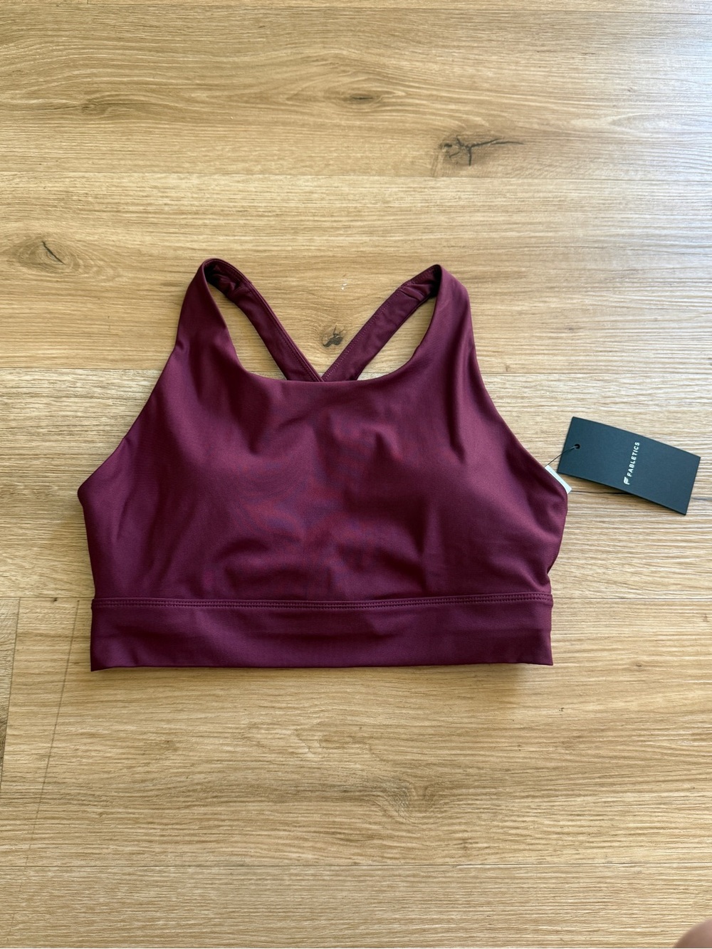 Fabletics No bounce high Impact Sports Bra in Burgundy- Medium
